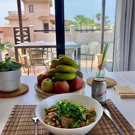 فيلة Maracuya *