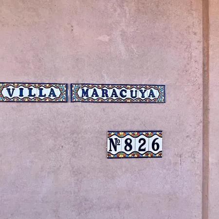 فيلة Maracuya